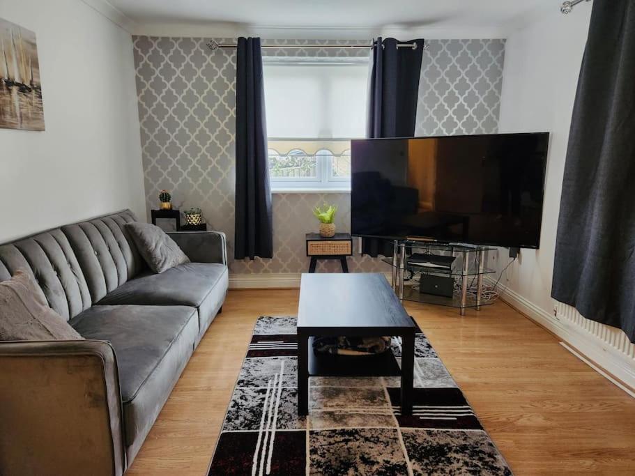 Rgm Hatfield 2 Bedroom Apartment المظهر الخارجي الصورة